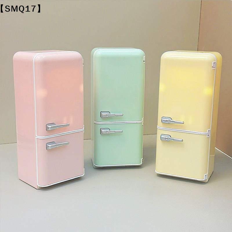 Kids Outdoor Kitchen Accessories - LEDライト付き、1/12スケールのパステルカラーのドールハウス用冷蔵庫おもちゃ。子供から大人まで楽しめる、リアルなキッチンデコレーション。